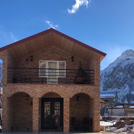 Cozy Place In Kazbegi Exterior photo